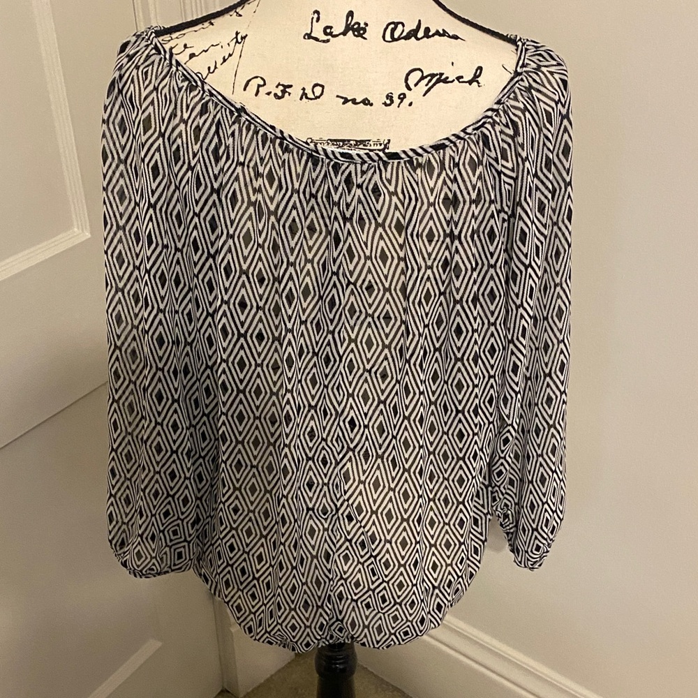 Olivia Moon Black and White Diamond Pattern Blouse - Picture 5 of 5